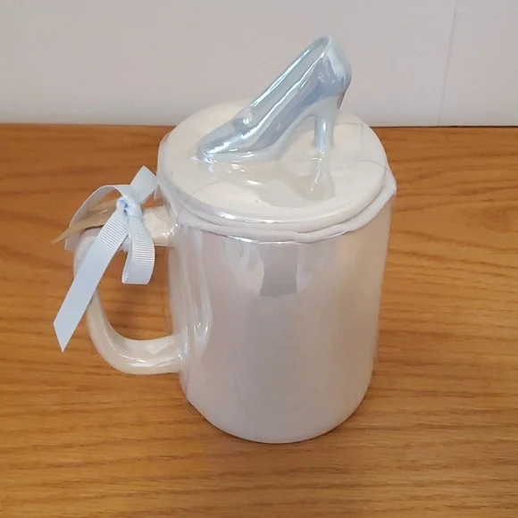 Disney Collection by Rae Dunn Luster Cinderella Mug with Glass Slipper Topper - Picture 5 of 8